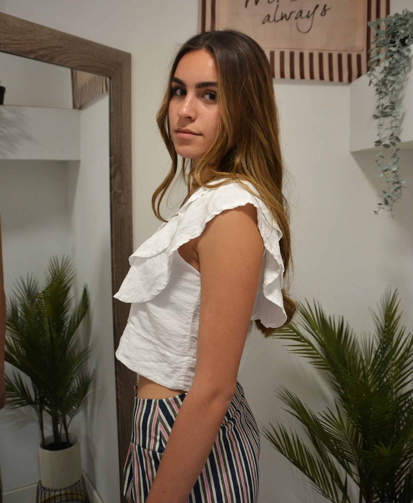 BLUSA VOLANTES BLANCA